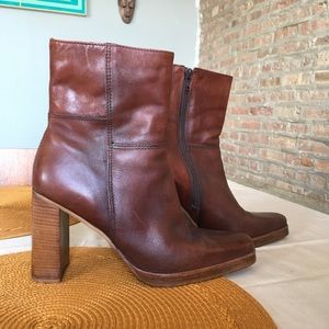 Vintage Candies 90s  platform leather boots